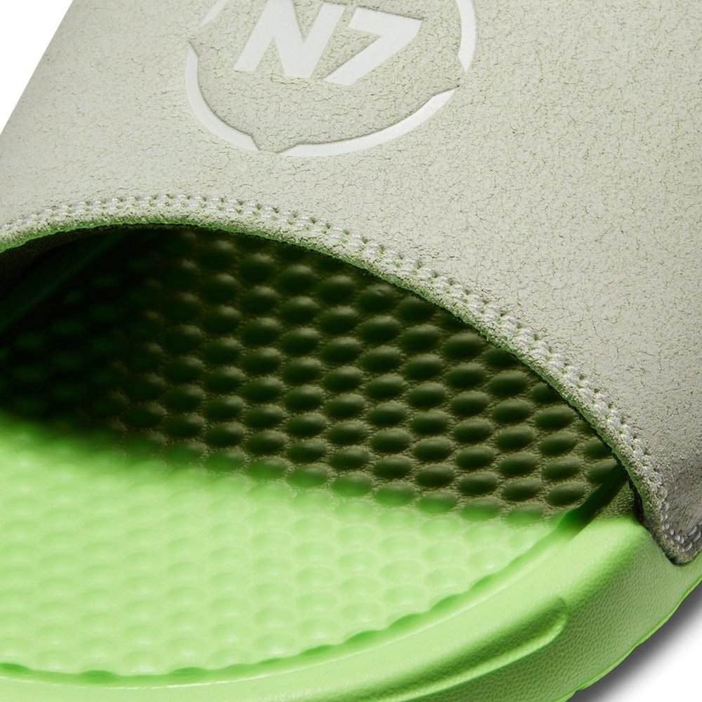 New NIKE Benassi N7 SLIDES Men's Sandals - Picture 9 of 9